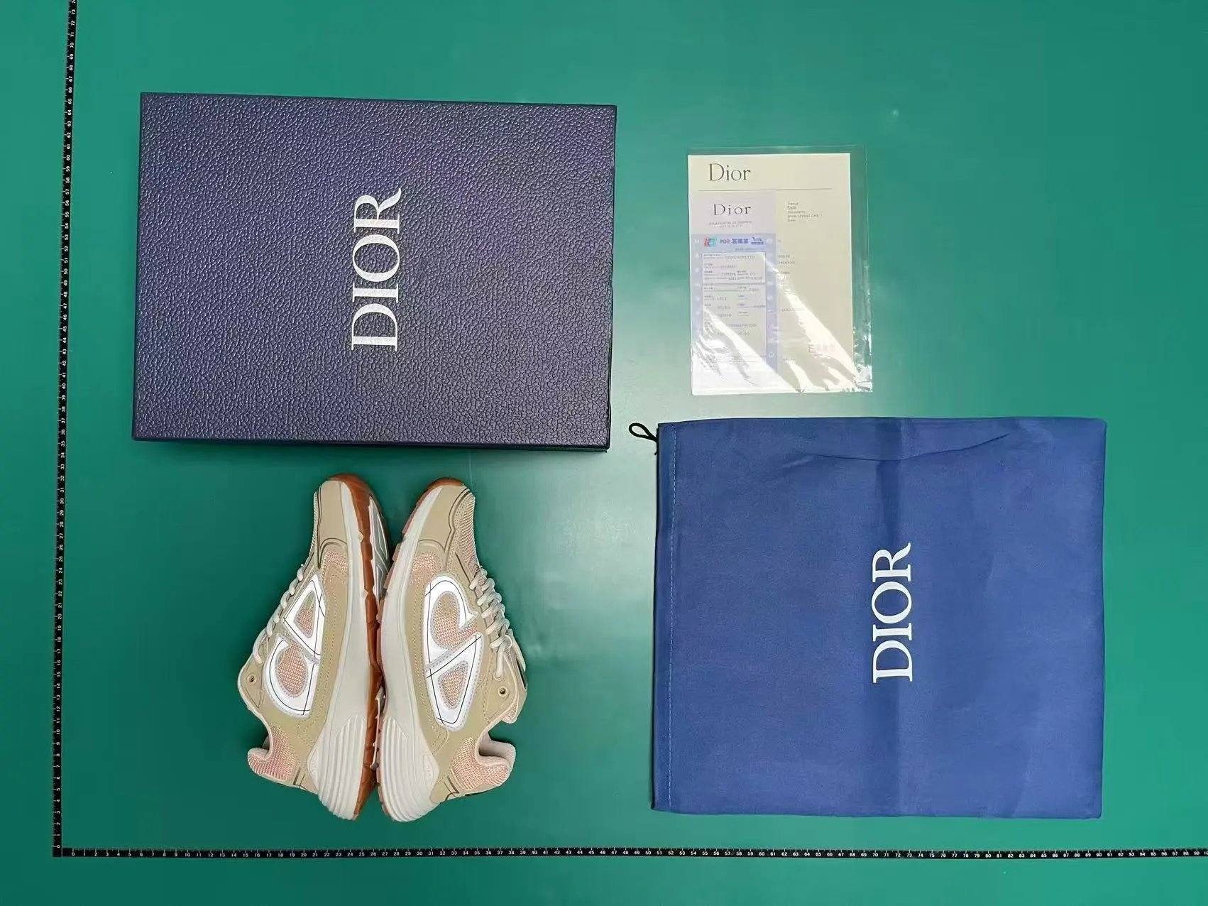 11.DIOR B30