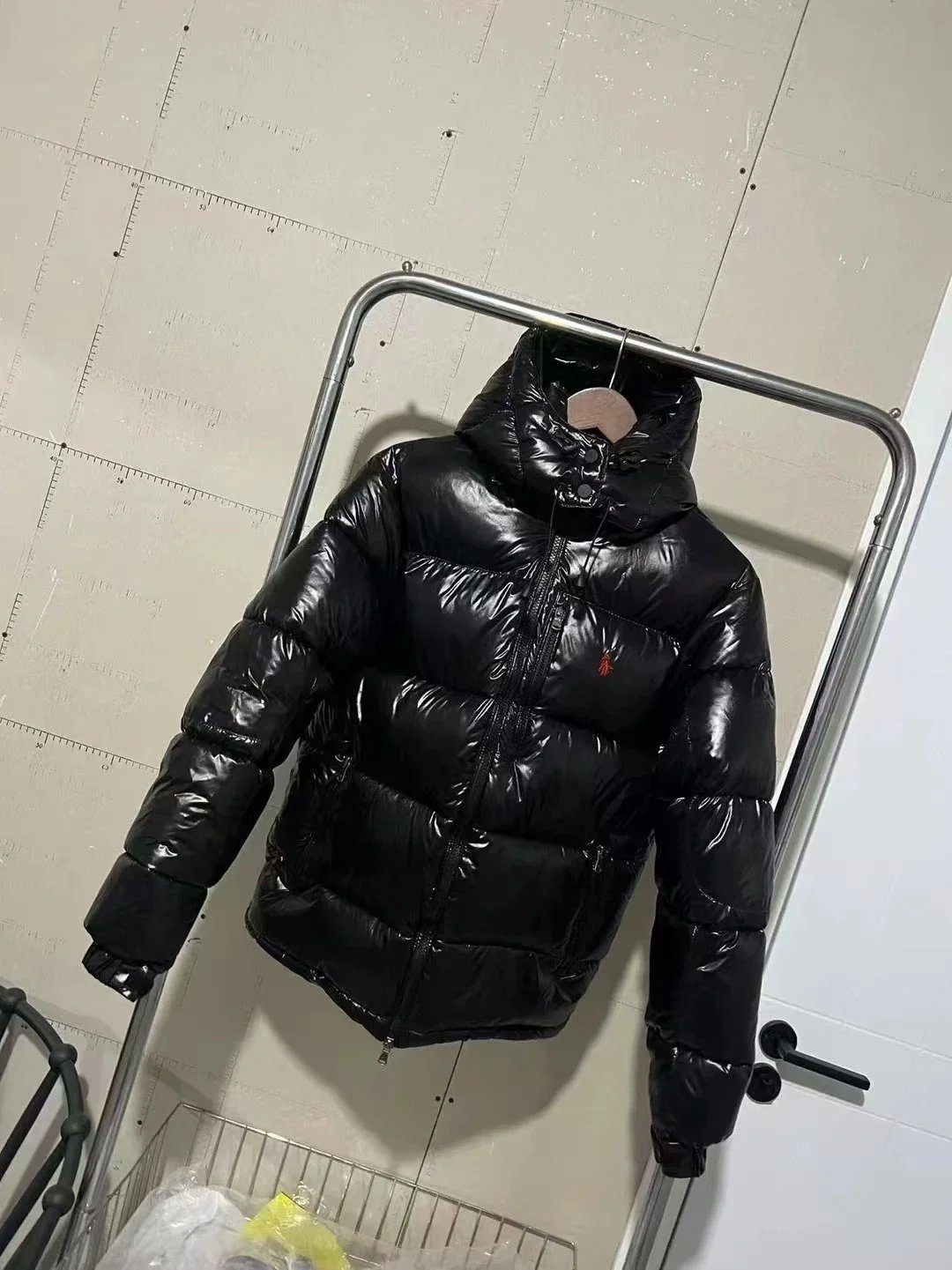 4 (Pre order payment, about 7 days, no refund after placing the order)